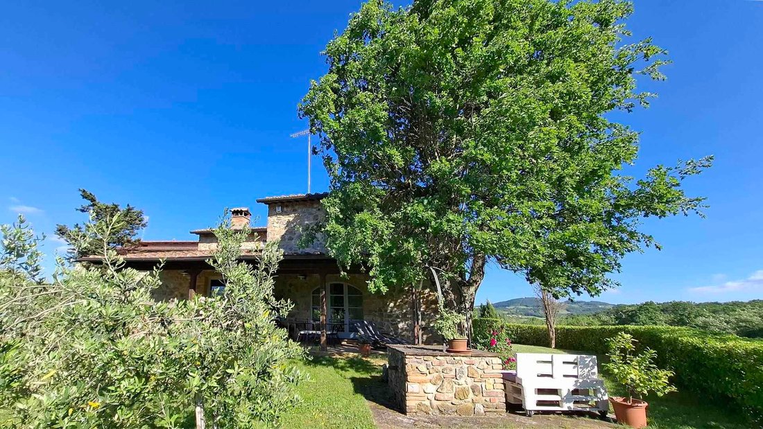 Country House in Casole d'Elsa, Tuscany, Italy 4 - 18096528