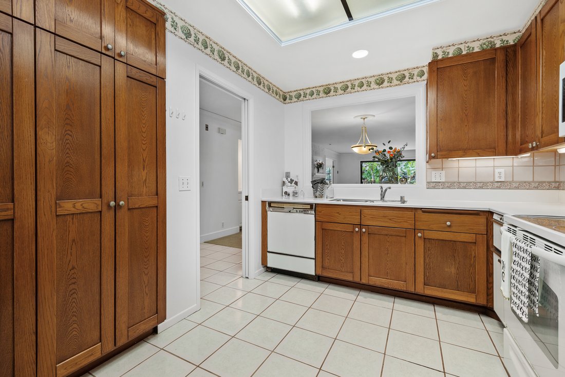 Condo in San Diego, California, United States 4 - 18093137