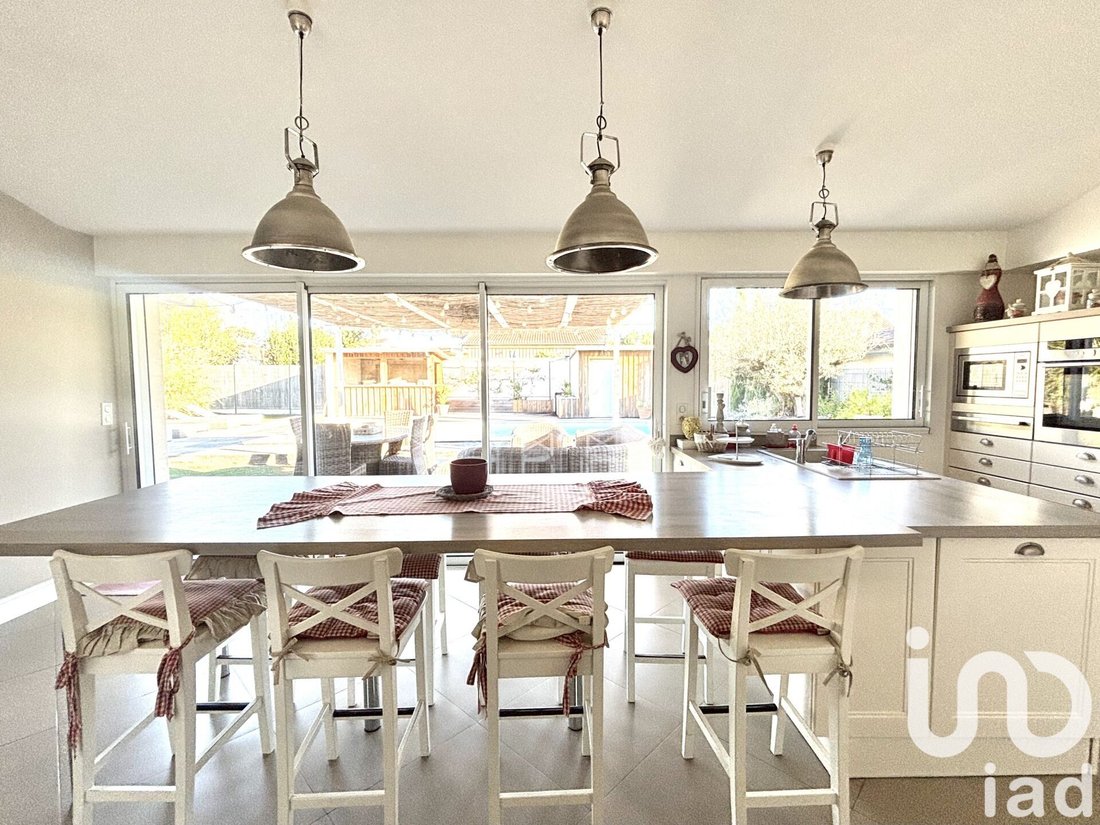 House in Saint-Medard-en-Jalles, Nouvelle-Aquitaine, France 4 - 16678690