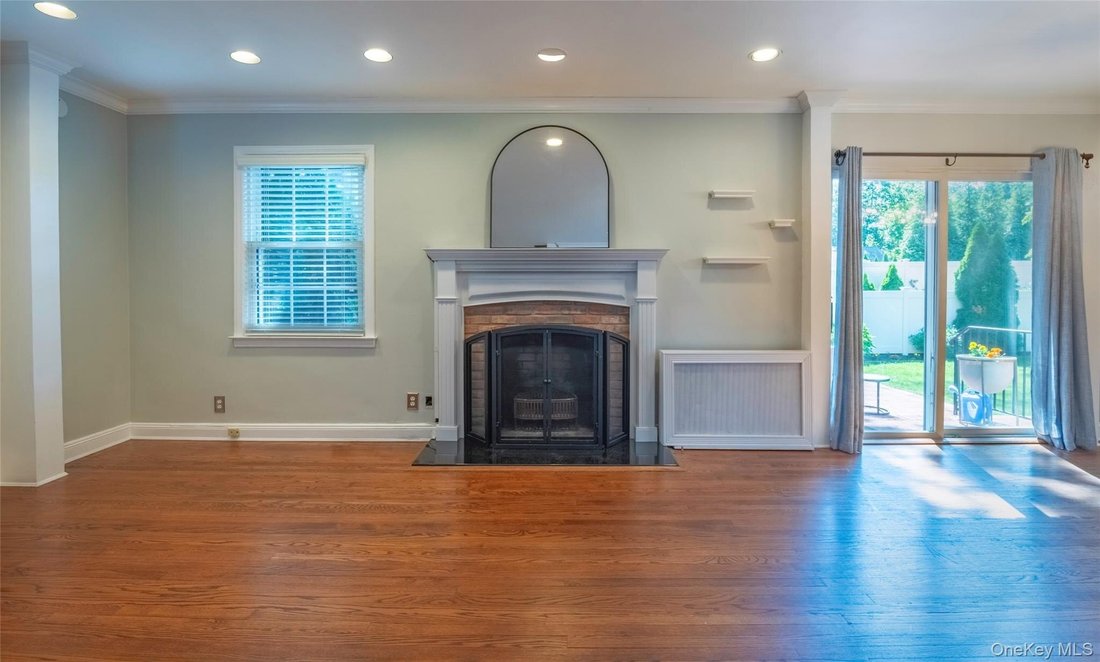House in Manhasset, New York, United States 4 - 18097434