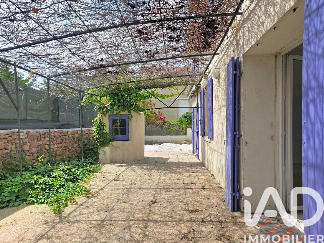 House in Toulon, Provence-Alpes-Côte d'Azur, France 1 - 18100105