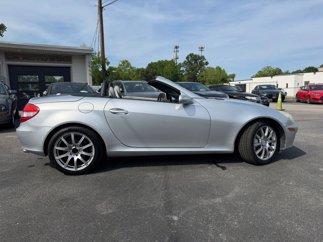 Cabriolet in Dublin, California, United States 3 - 12956847