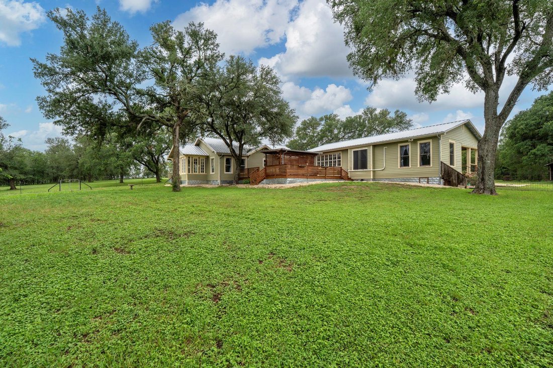 House in Dale, Texas, United States 1 - 18101157
