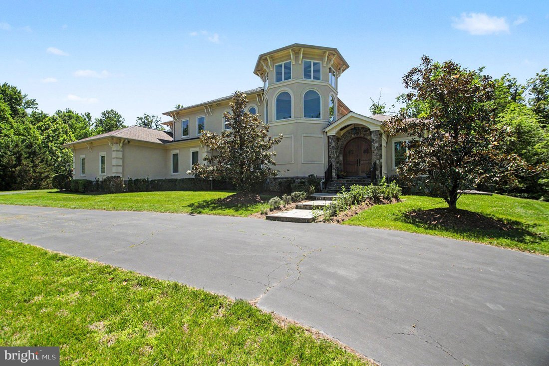 House in Lorton, Virginia, United States 3 - 18090892