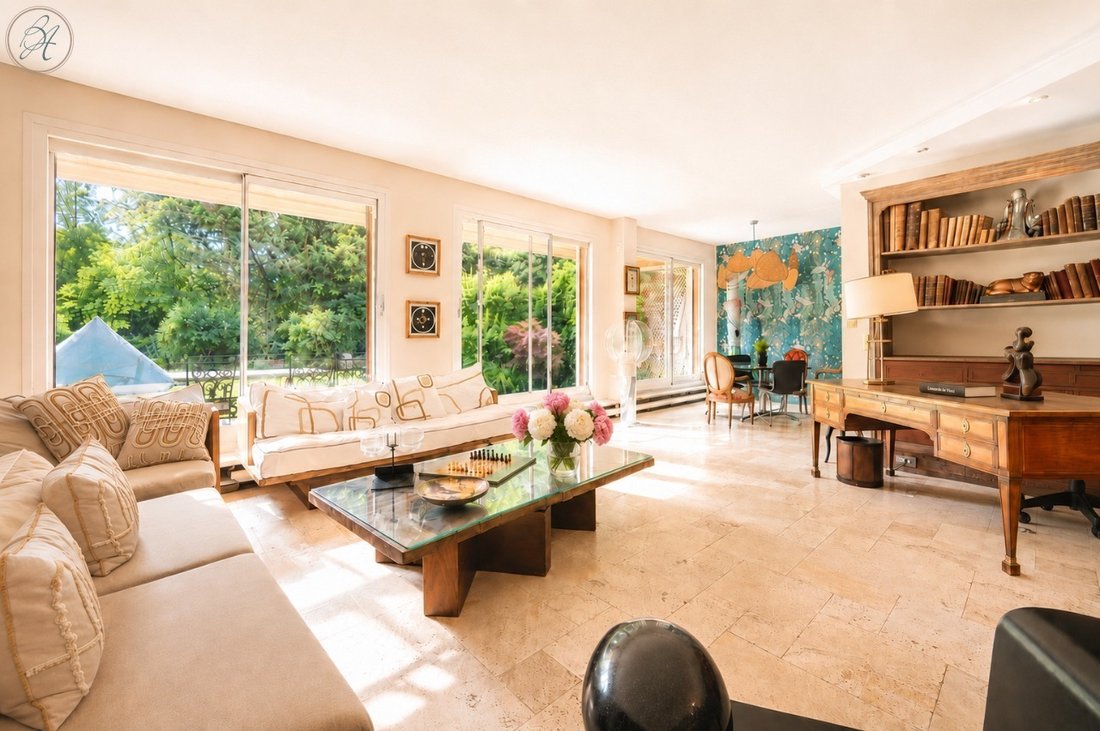 Apartment in Saint-Cloud, Ile-de-France, France 2 - 18102909