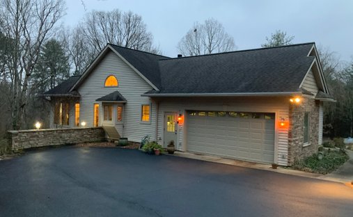 House in Blairsville, Georgia, United States 1