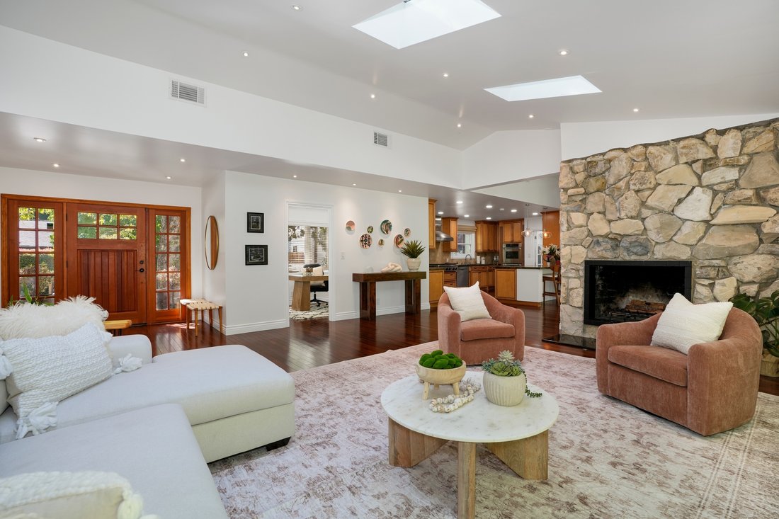 House in Los Angeles, California, United States 4 - 18101634