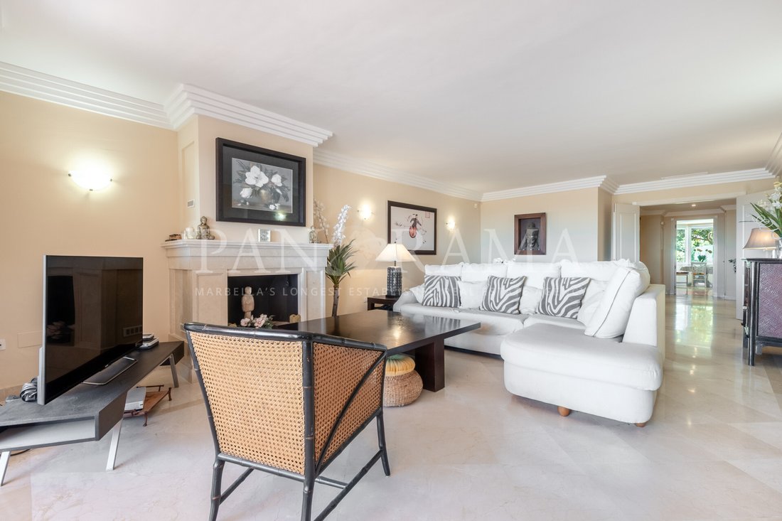 Apartment in Nueva Andalucia, Marbella, Spain 2 - 13237976