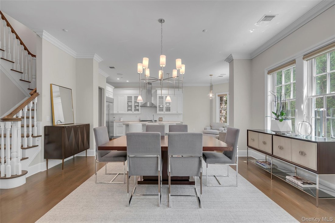 Condo in Roslyn, New York, United States 4 - 18047167