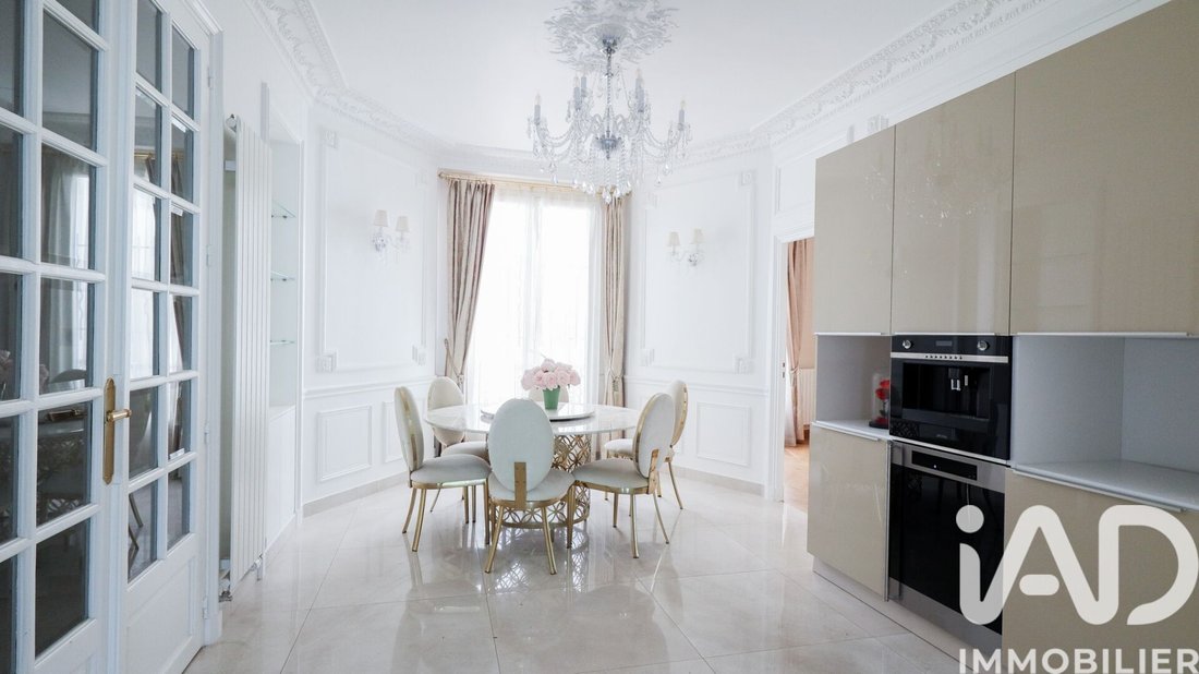 Apartment in Chateau d'Eau-Lancry, Paris 10e Arrondissement, Paris 4 - 18100123