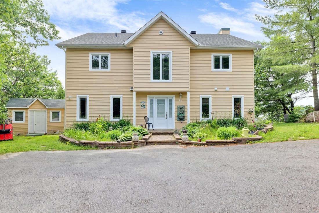 House in Pontiac, Quebec, Canada 1 - 18107328