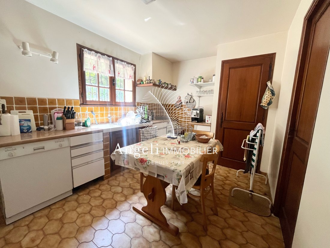 Villa en Fréjus, Provenza-Alpes-Costa Azul, Francia 4 - 18096508