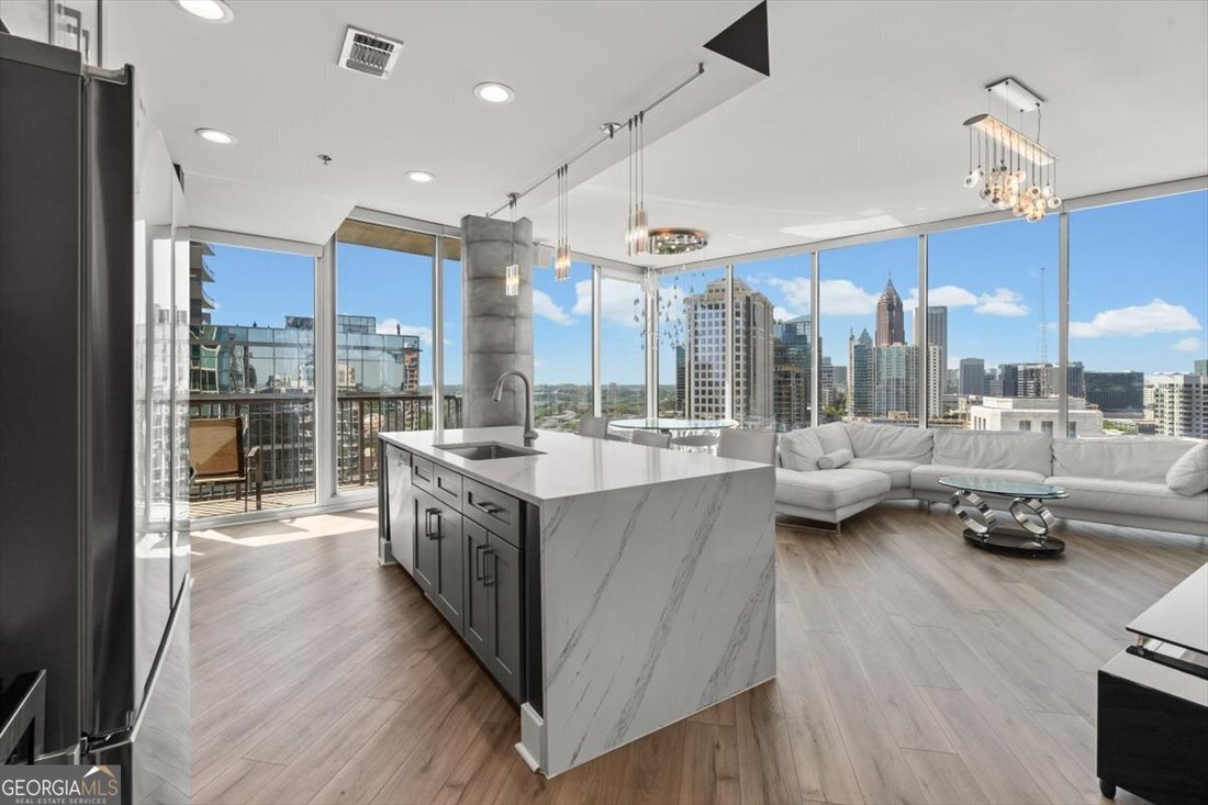 Condo in Atlanta, Georgia, United States 4 - 17913804