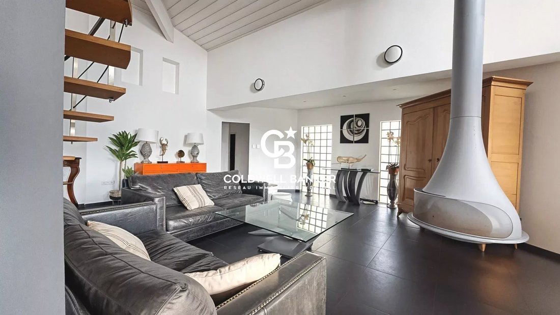 House in Ares, Nouvelle-Aquitaine, France 2 - 17548584