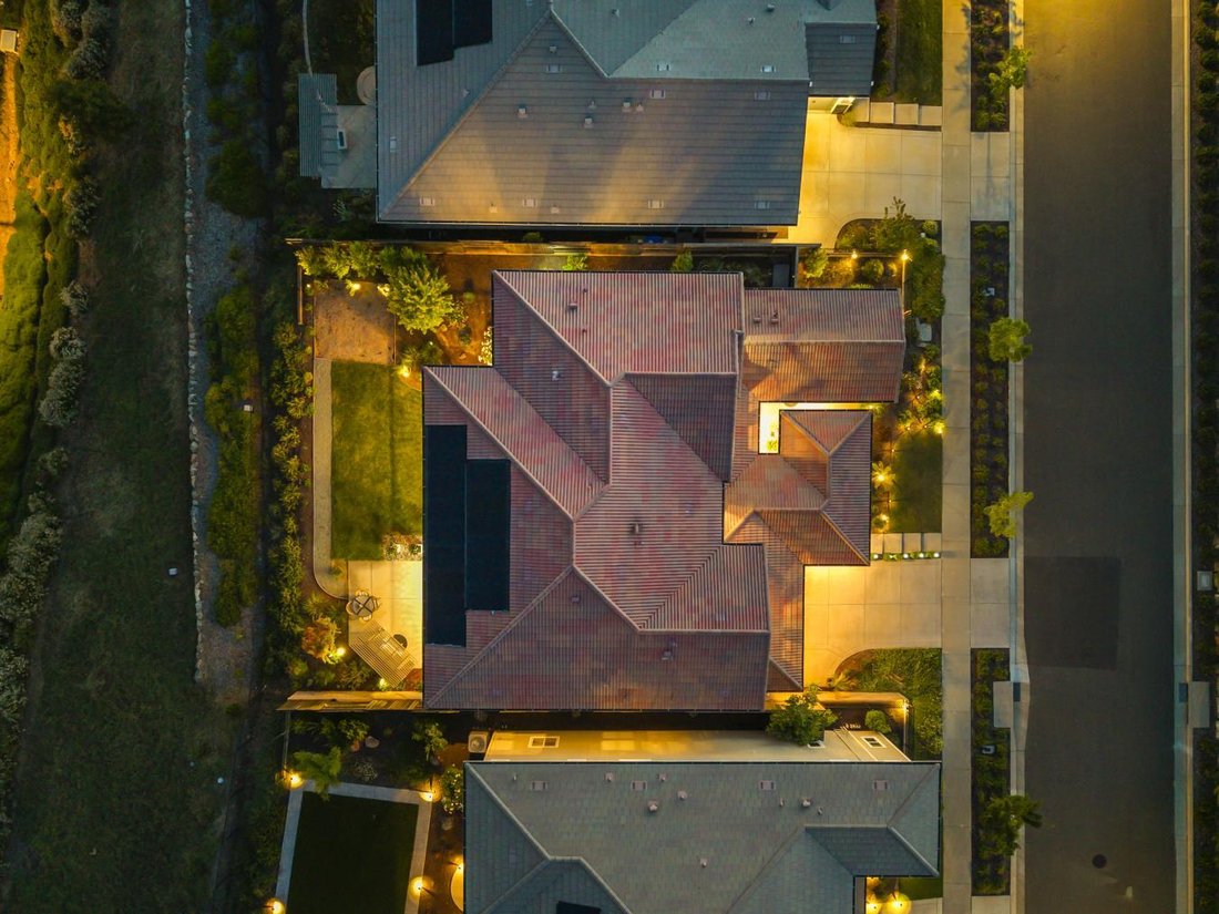 House in Folsom, California, United States 2 - 18099021