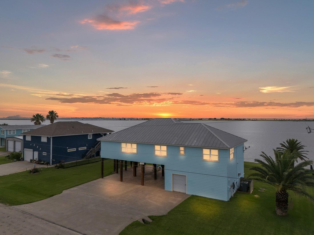 House in Palacios, Texas, United States 3 - 18103214