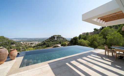 Villa in Dénia, Land Valencia, Spanien 1