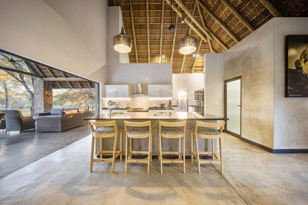 House in Hoedspruit, Limpopo, South Africa 5 - 18107163