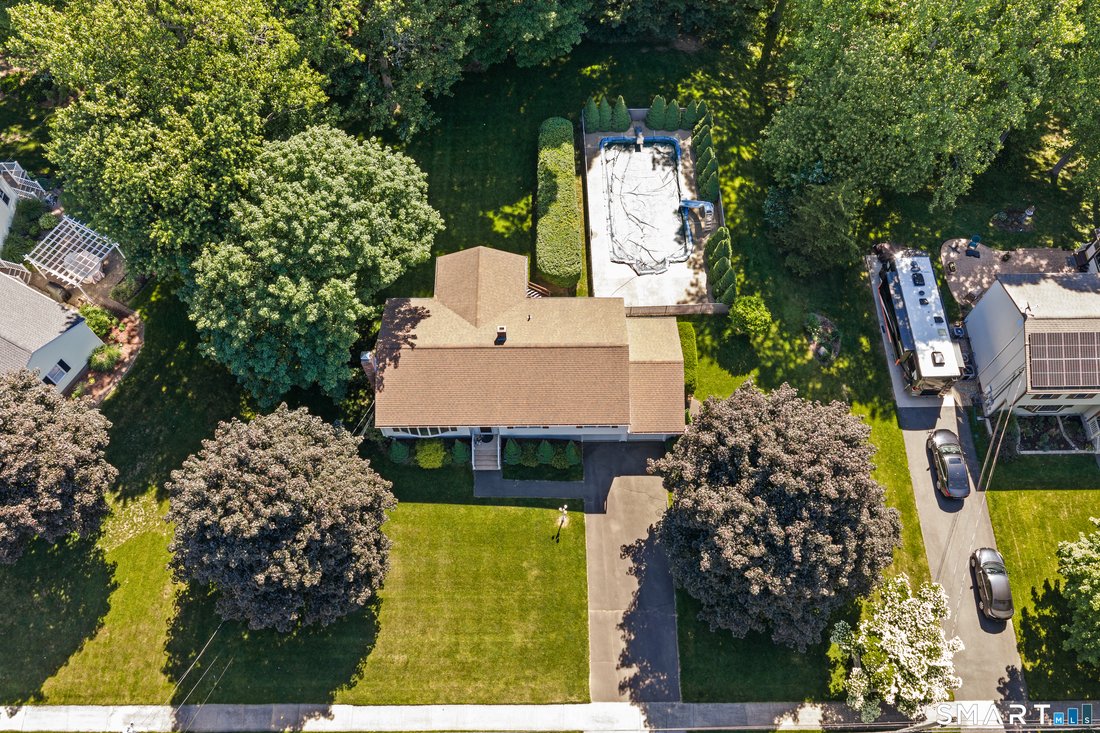 House in North Haven, Connecticut, United States 2 - 18098866
