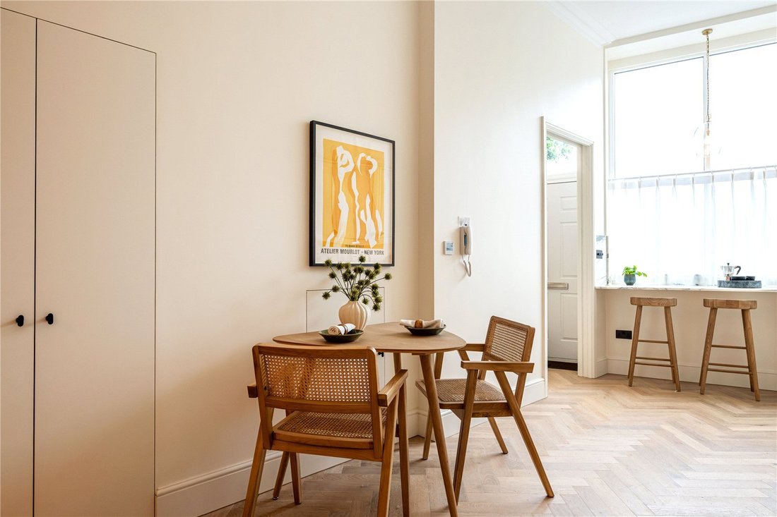 Apartment in Ladbroke Grove, Kensington And Chelsea, England 4 - 18091115