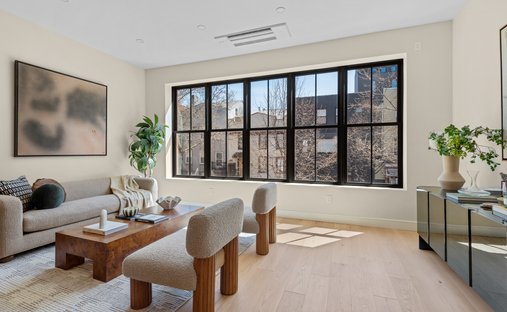 House in New York, New York, United States 1