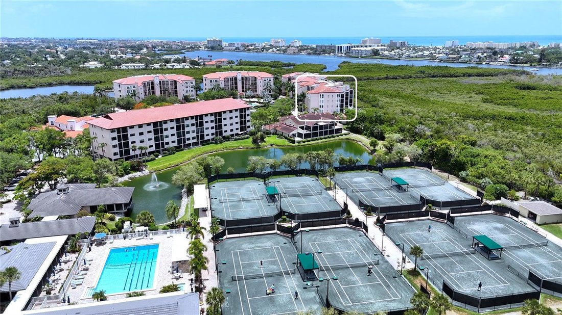 Condo in Sarasota, Florida, United States 2 - 18081140