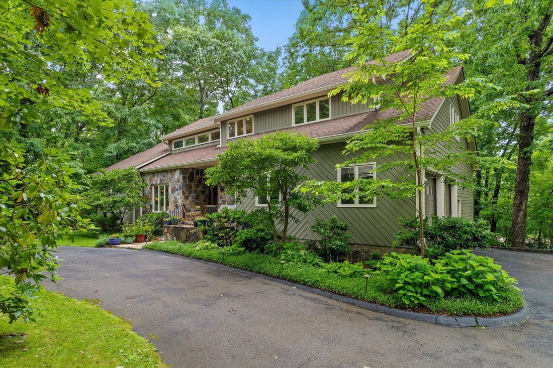 House in Signal Mountain, Tennessee, United States 3 - 18106204
