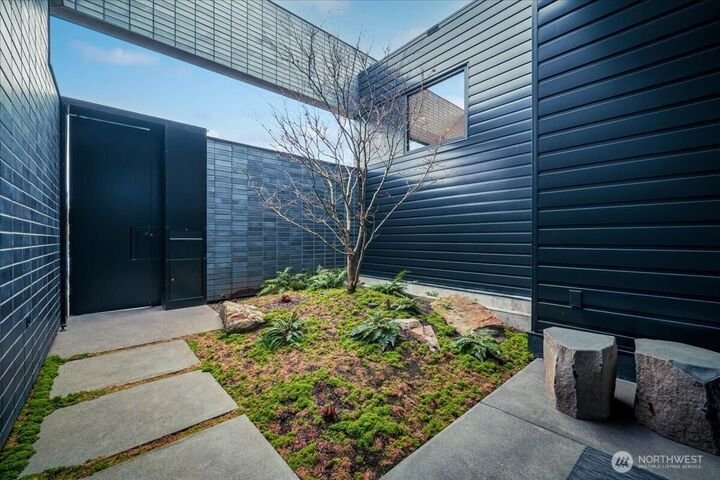 House in Seattle, Washington, United States 3 - 18104656