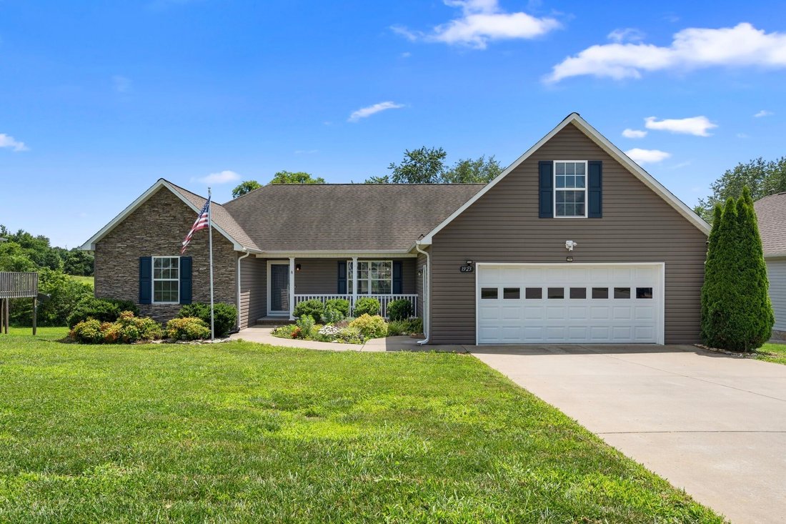 House in Columbia, Tennessee, United States 1 - 18102708
