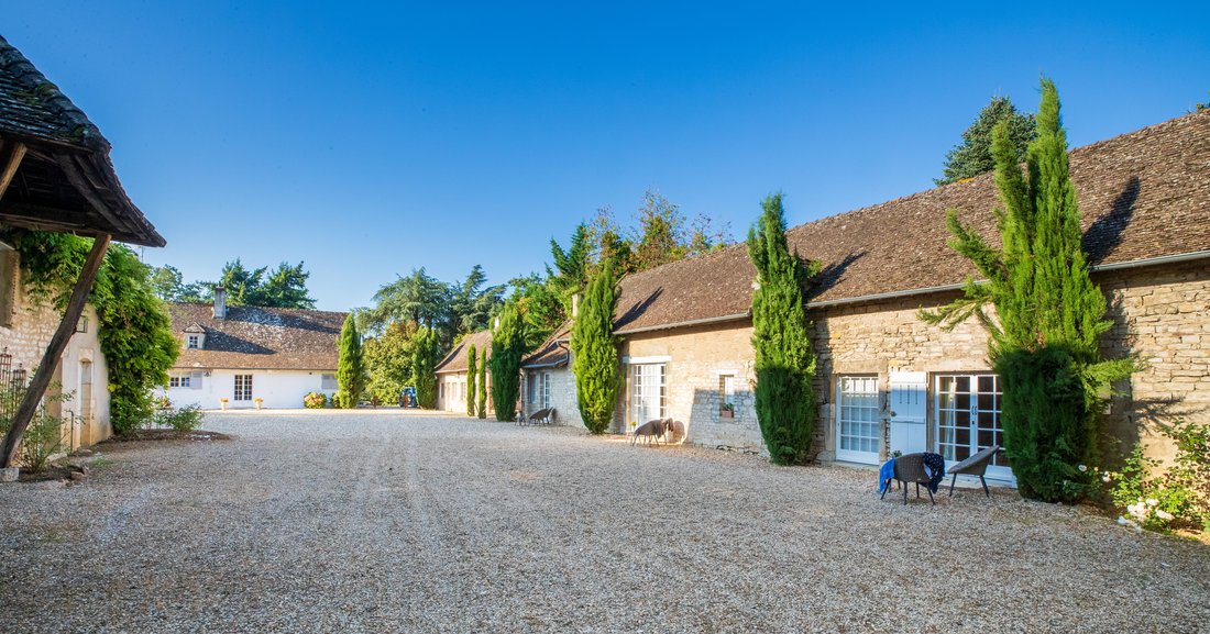 House in Chalon-sur-Saone, Bourgogne – Franche-Comté, France 1 - 18102917