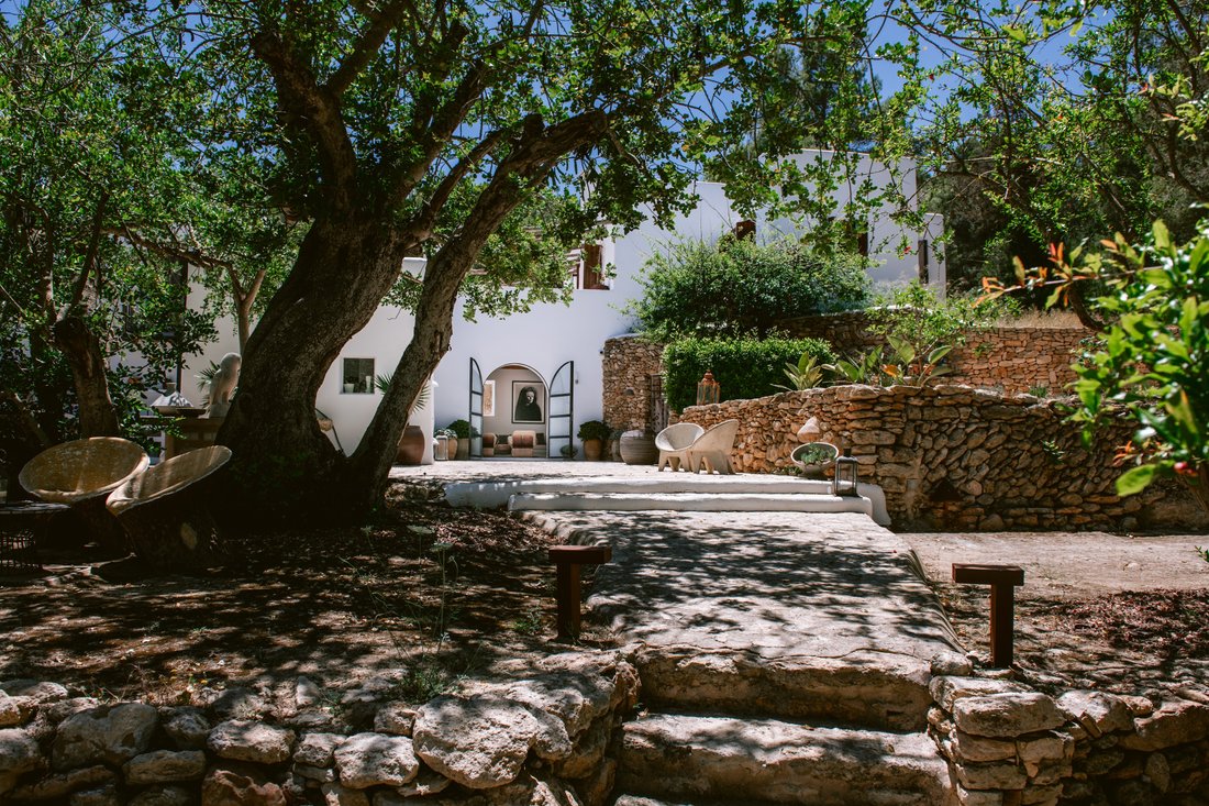 Villa in Sant Mateu d'Albarca, Sant Antoni de Portmany, Balearic Islands 2 - 17946938
