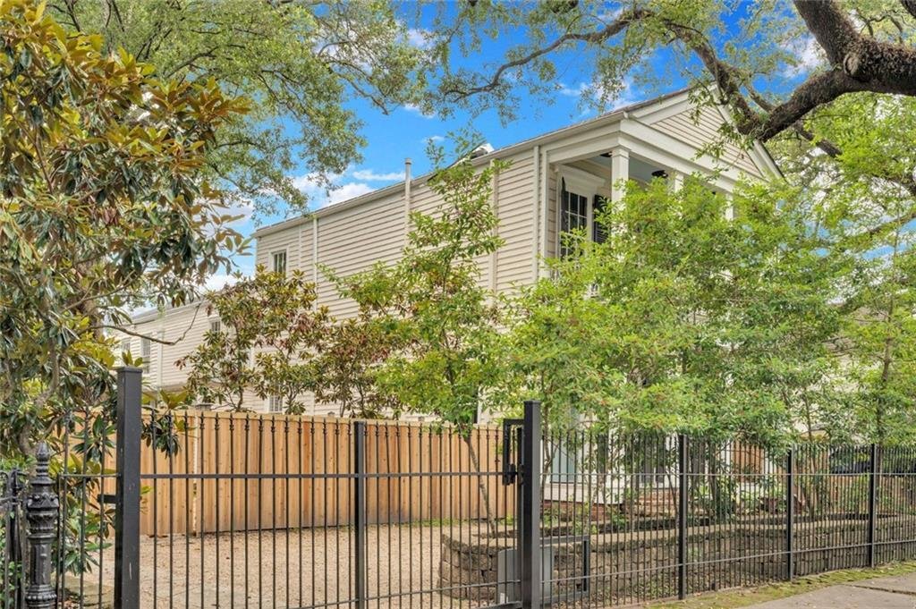 House in New Orleans, Louisiana, United States 2 - 18098274