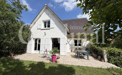 Haus in Bailly, Île-de-France, Frankreich 1