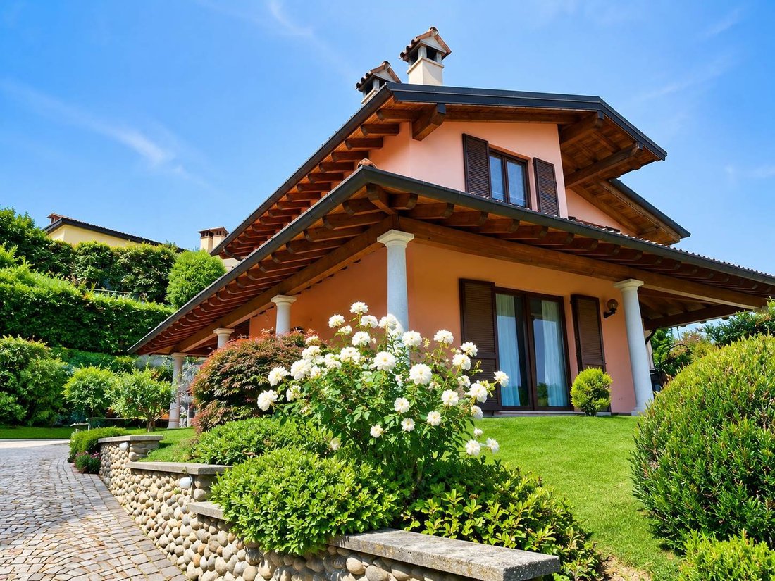 Villa in Meina, Piedmont, Italy 2 - 18076753