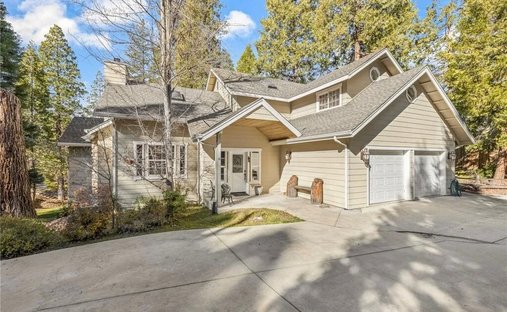 House in Bass Lake, California, United States 1