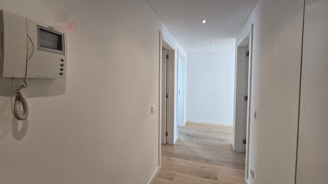 Apartment in Misericordia, Lisbon, Portugal 4 - 18099435