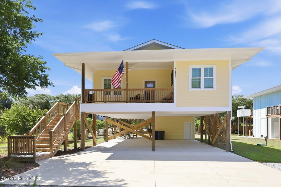 House in Emerald Isle, North Carolina, United States 1 - 18102720