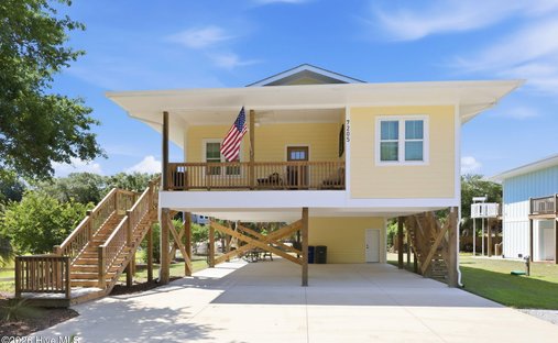 House in Emerald Isle, North Carolina, United States 1