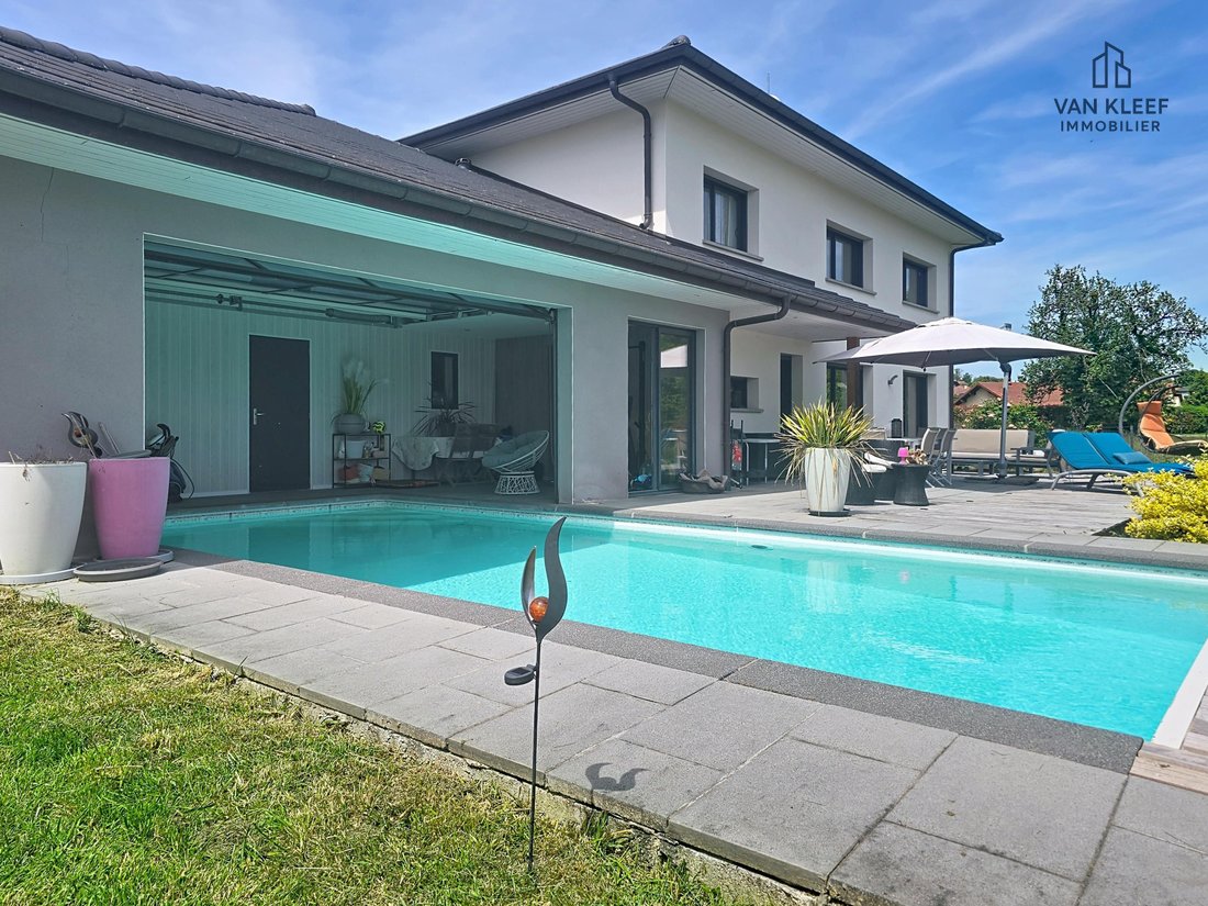 House in Ouest, Saint-Genis-Pouilly, France 1 - 18006290