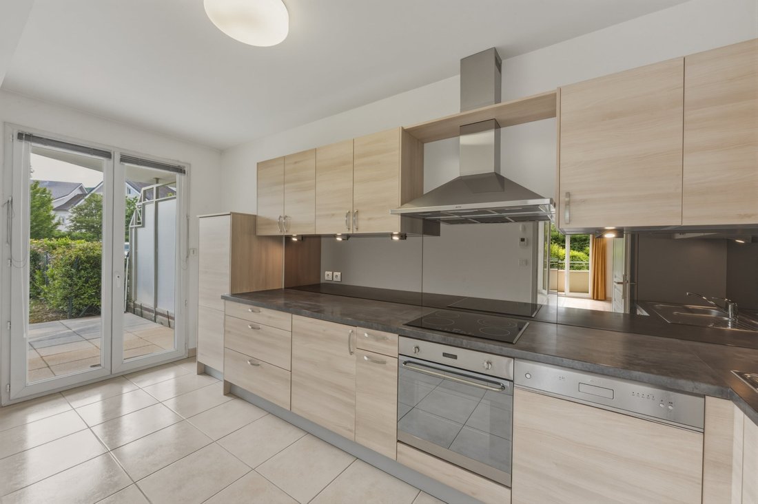 Apartment in Divonne-les-Bains, Auvergne-Rhône-Alpes, France 1 - 18107824