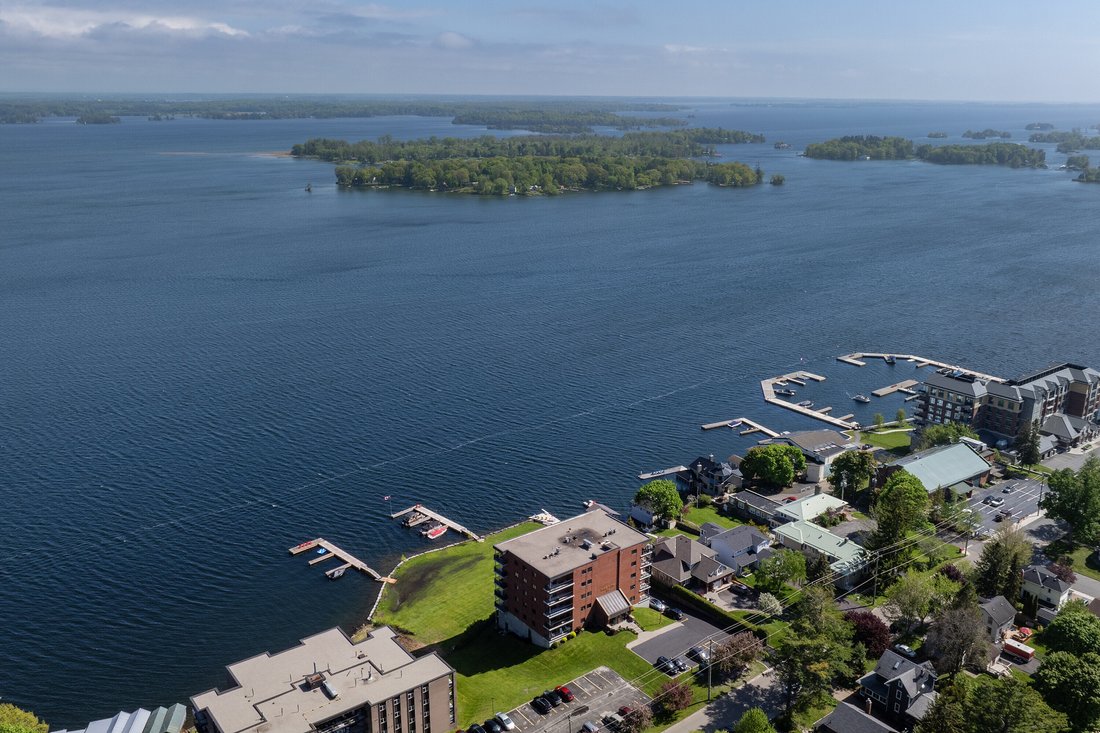 Condo in Gananoque, Ontario, Canada 3 - 17210112
