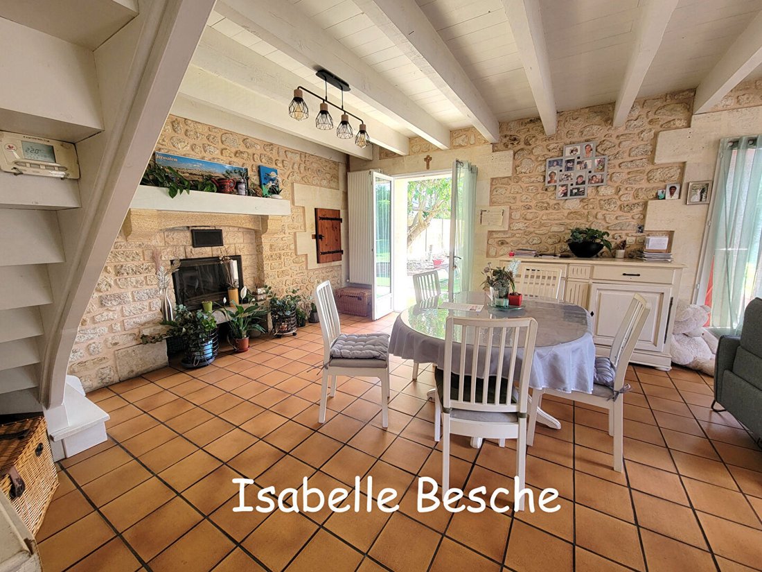 Villa in Bas Cenon-cours Victor Hugo-Gambetta, Cenon, France 3 - 18107503