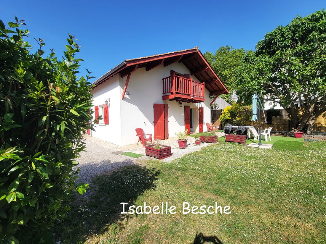Villa in Bas Cenon-cours Victor Hugo-Gambetta, Cenon, France 2 - 18107503