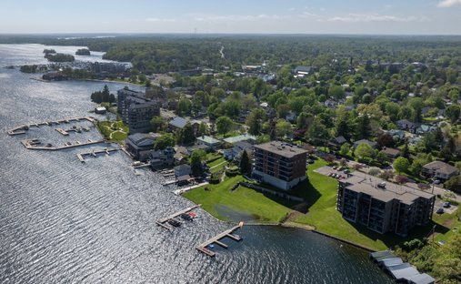 Condo in Gananoque, Ontario, Canada 1