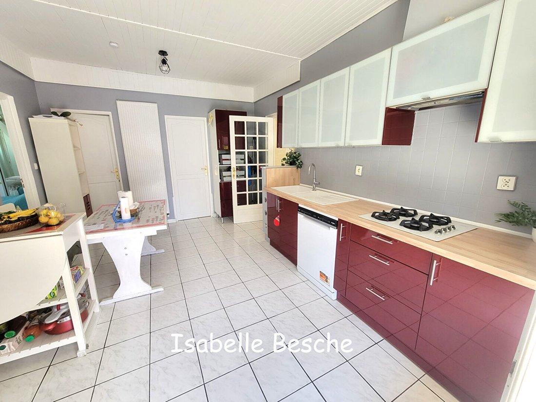 Villa in Bas Cenon-cours Victor Hugo-Gambetta, Cenon, France 5 - 18107503