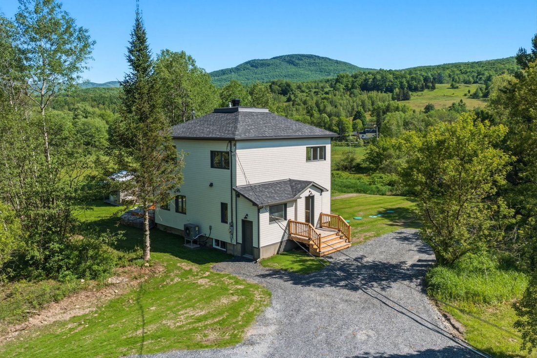 Casa a Sutton, Québec, Canada 4 - 17283449