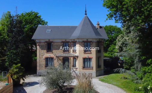 Casa en Nord Ouest, Lesigny, Francia 1