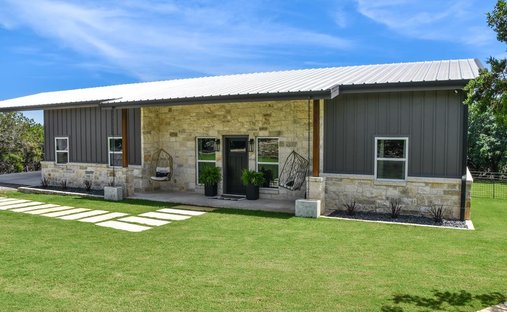 House in Lone Oak, Texas, United States 1