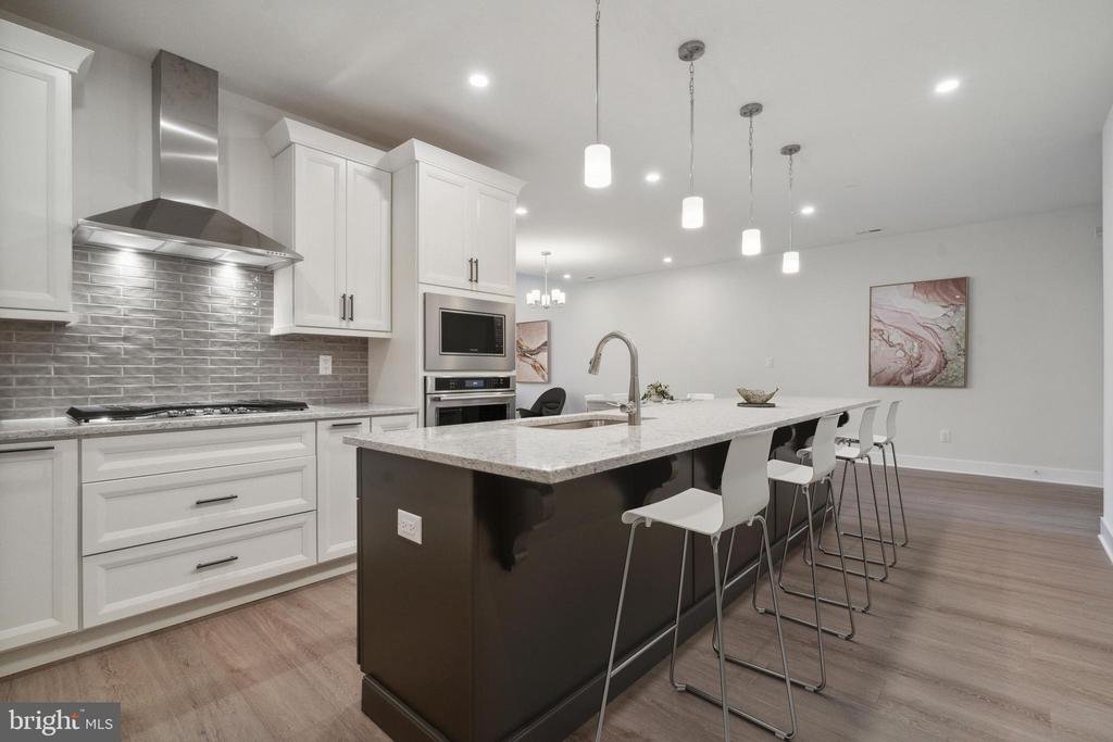 Townhouse in Warrington, Pennsylvania, United States 3 - 18108230