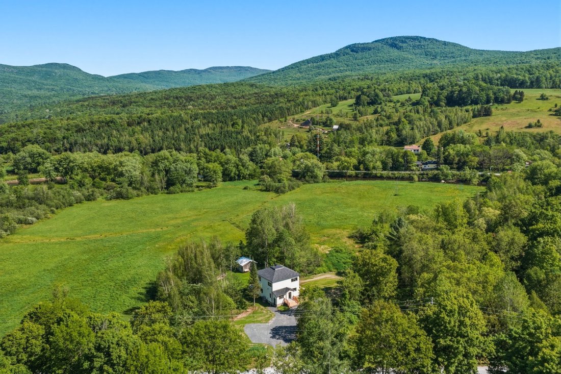 Casa a Sutton, Québec, Canada 1 - 17283449